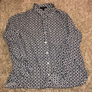 Women’s Buttoned Pattered Blouse